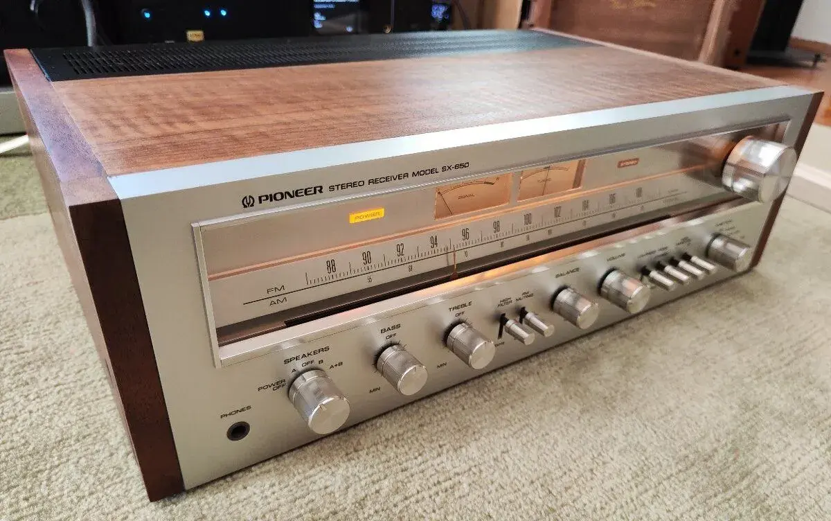 stereo receiver Pioneer SX 650 nový (1976-1978)