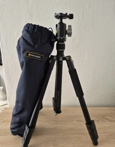 Fotostativ Vanguard Vesta GO 234AB