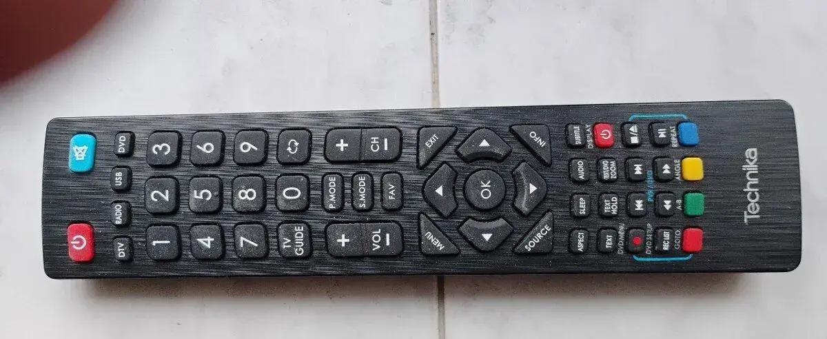 SHARP 40 BF2E