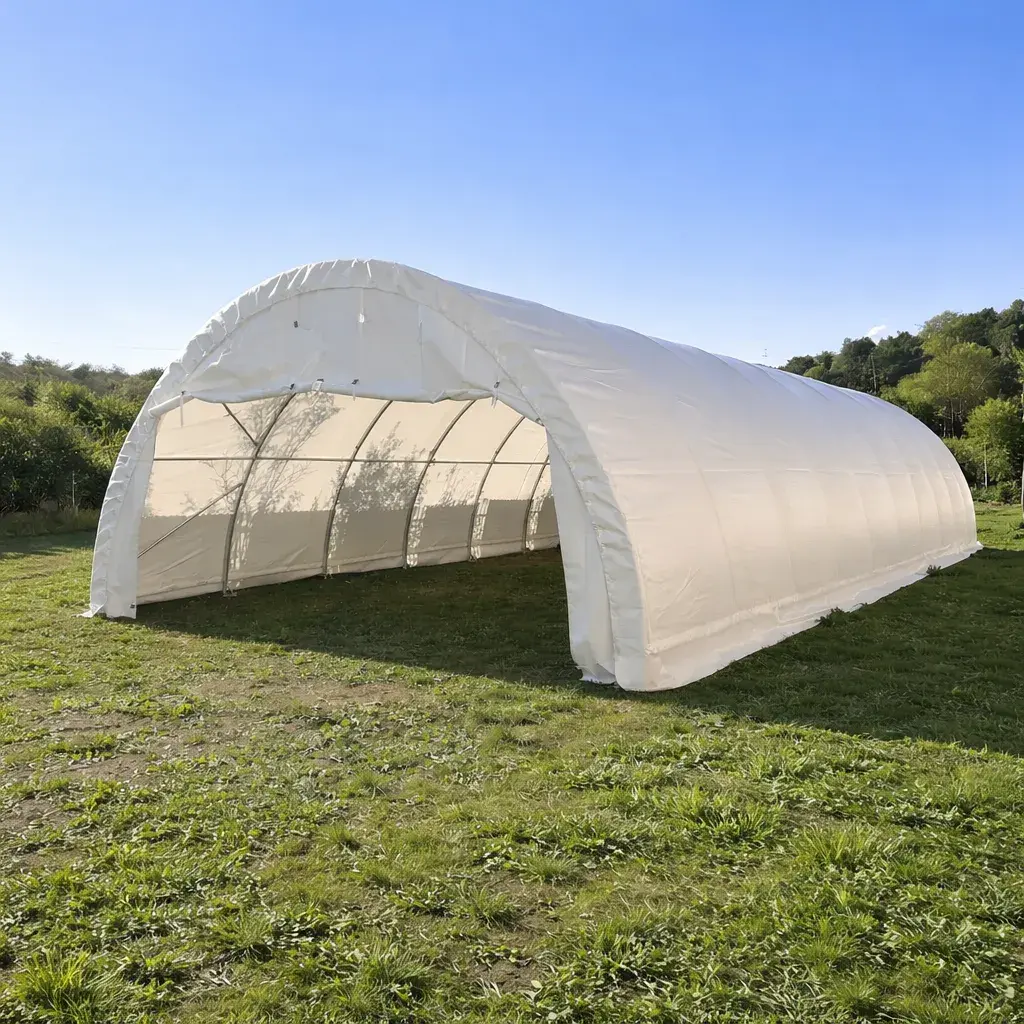 Plachtová hala 6,1 × 9,15 × 3,66 m – oblouková