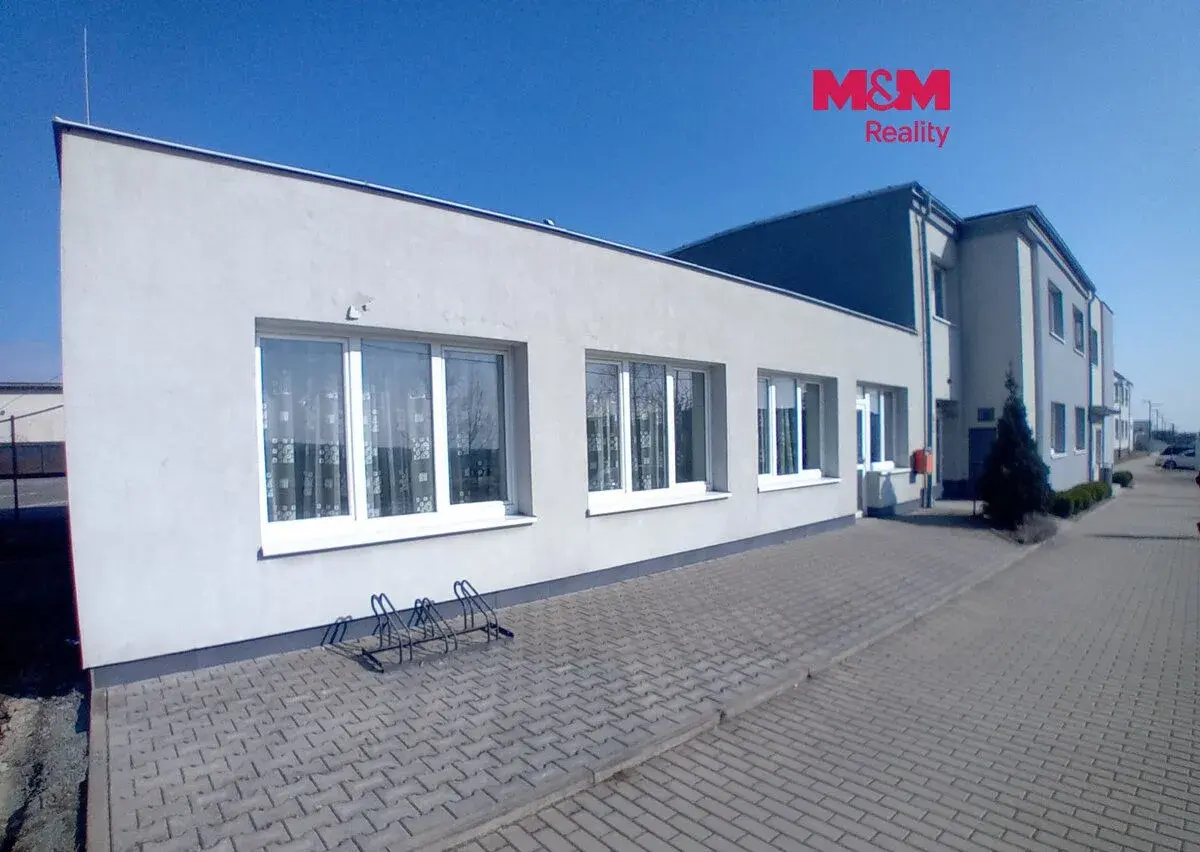 Pronájem obchod a služby, 90 m², Červený Kostelec,