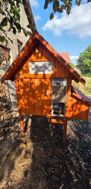 Zateplený kurník na 10 slepic