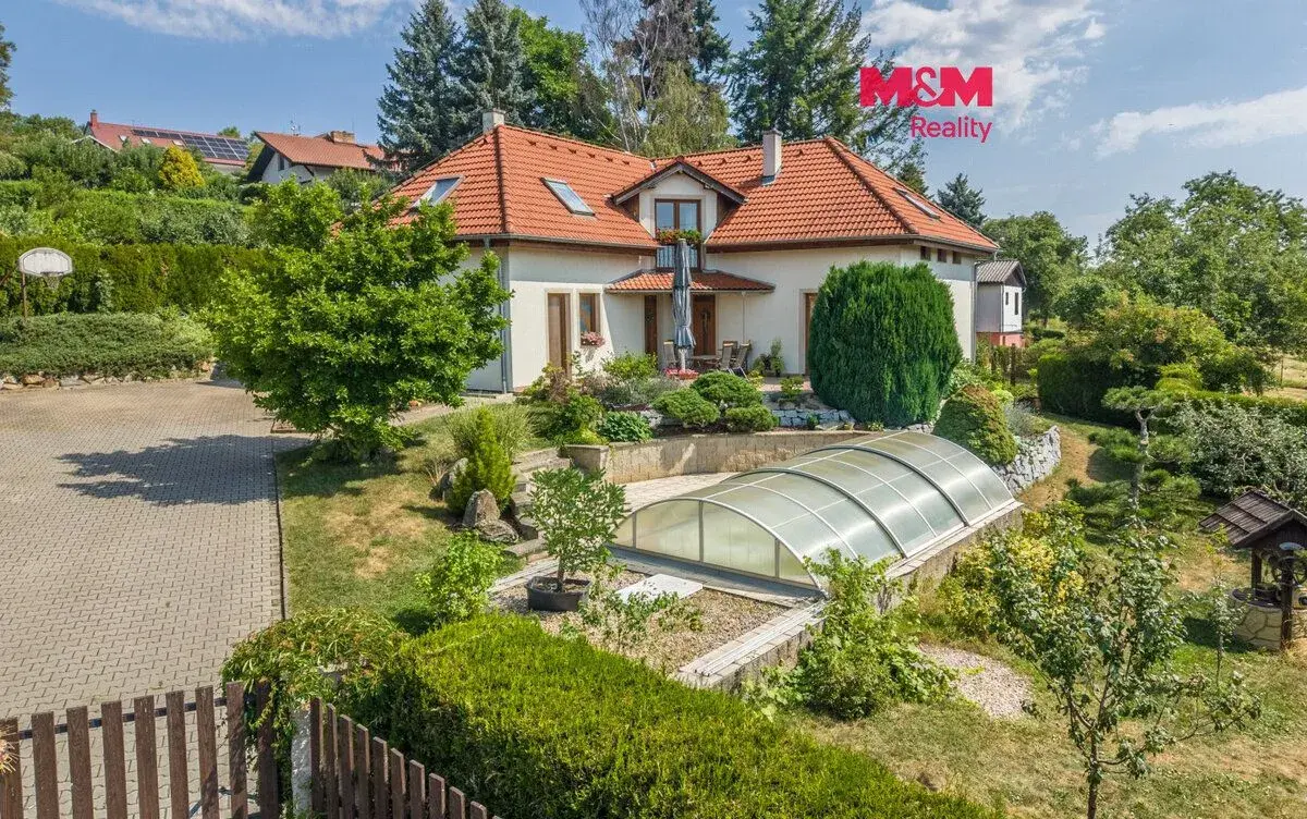 Prodej rodinného domu, 225 m², Libeř