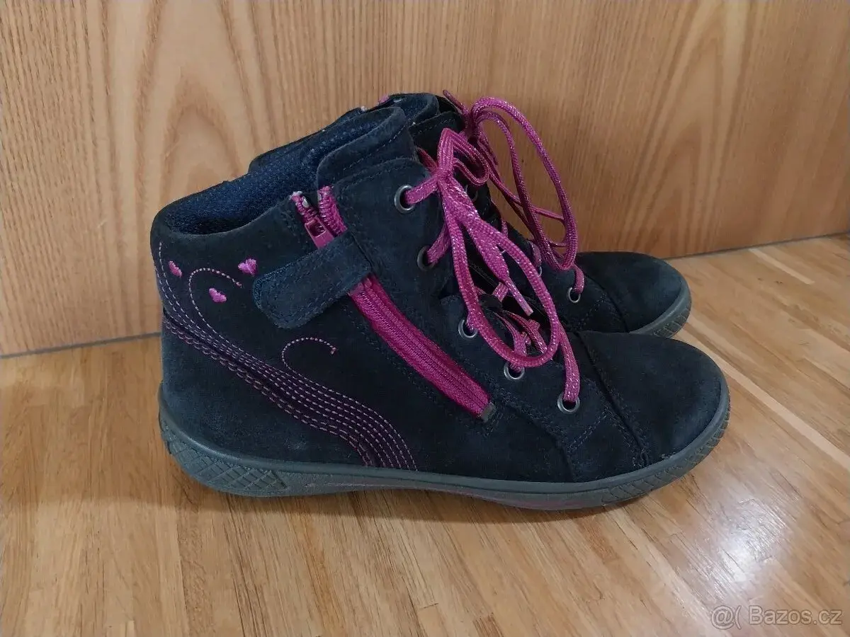 Kotníkové Superfit vel. 34