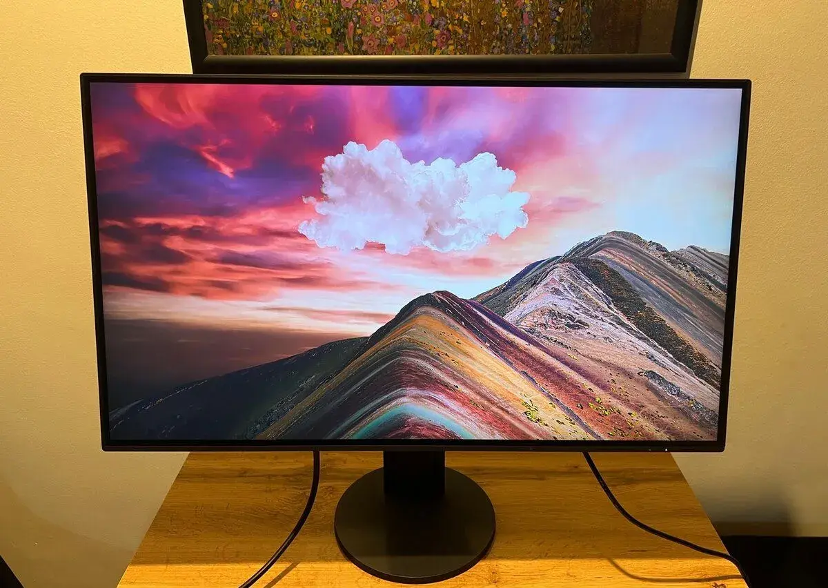 EIZO FlexScan EV3285 – 32” 4K UHD IPS monitor, plně funkční