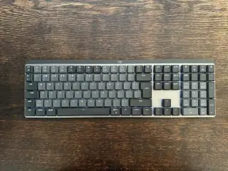 MX Mechanical Keyboard (Logitech)