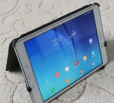 Samsung Galaxy TabA LTE 9-7 SM-T555