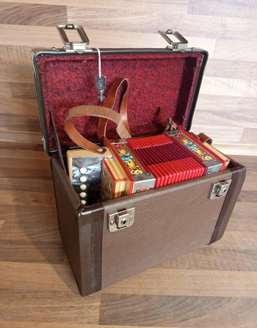 Heligonka (harmonika,akordeon) RARITA