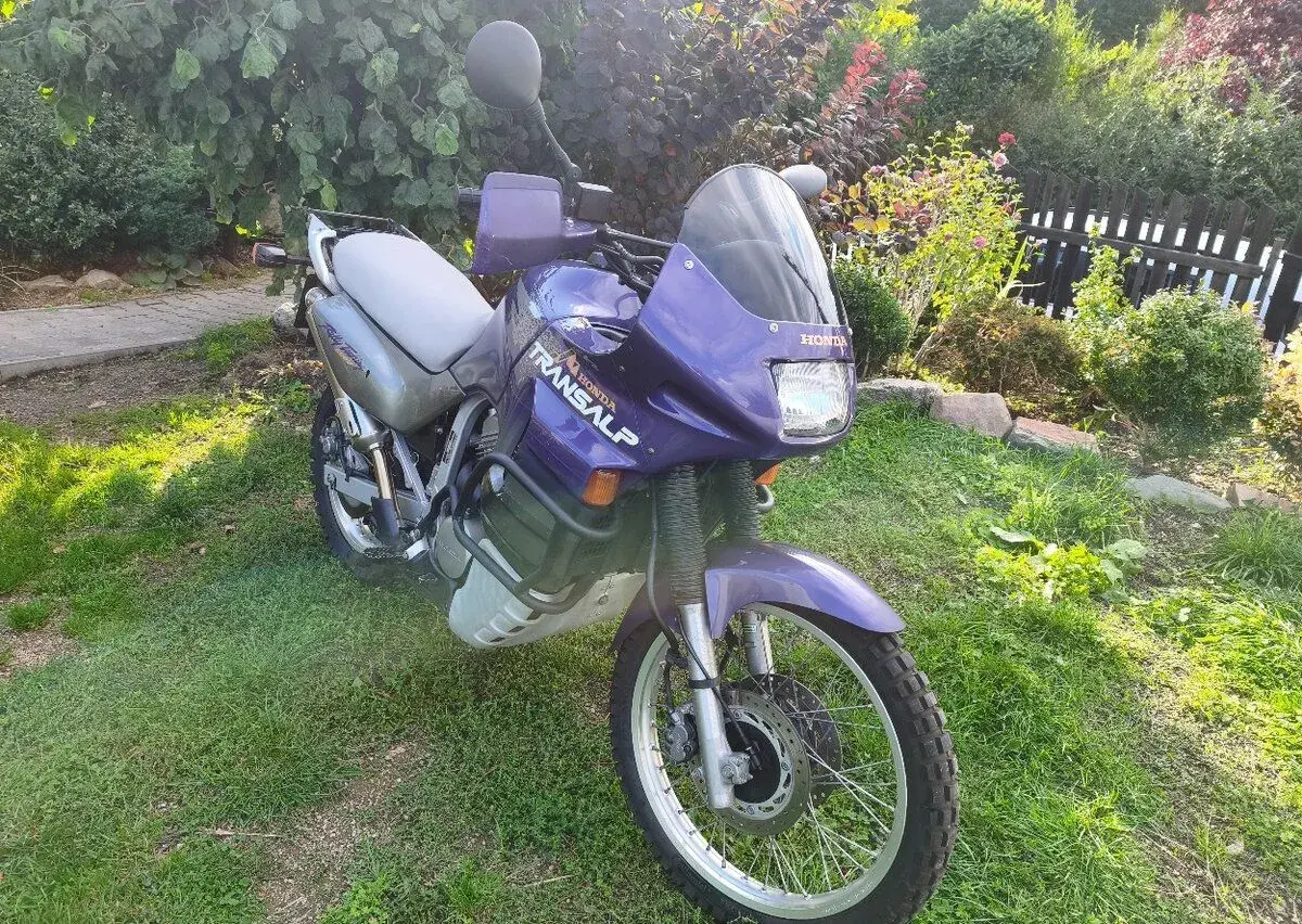 Honda Transalp 600
