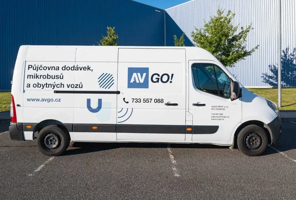 Půjčovna dodávek nabízí Opel Movano L3H2 2020