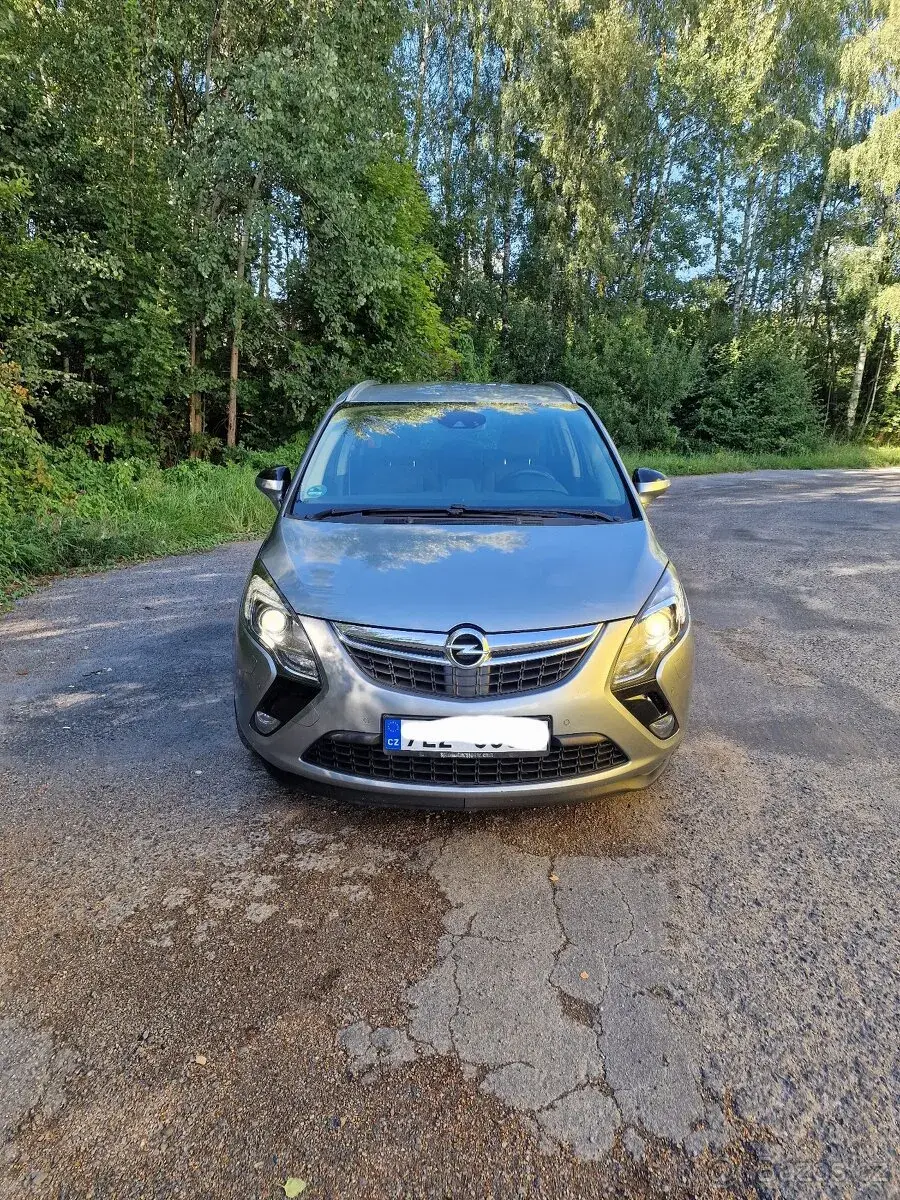 Opel Zafira – 2015