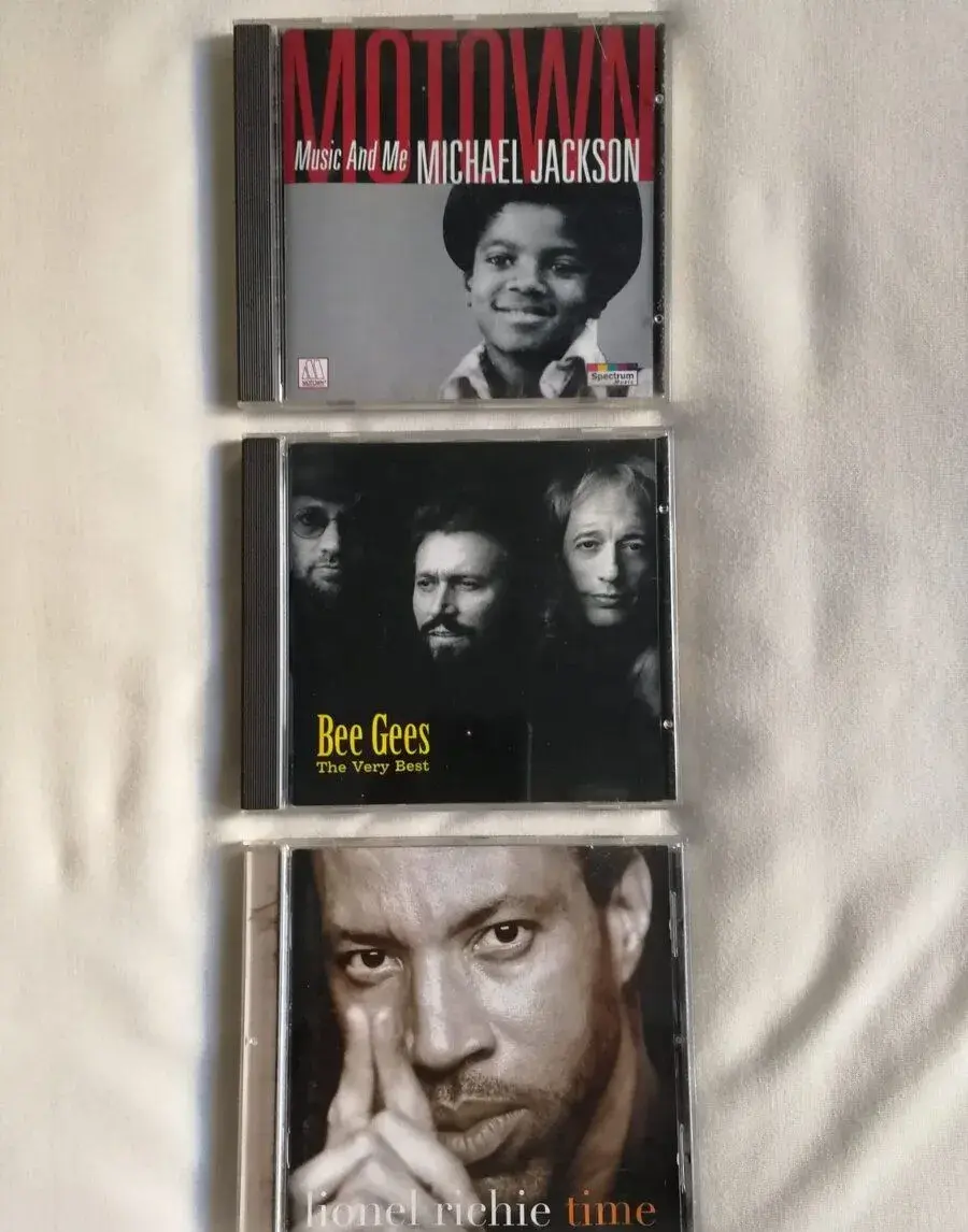 3 CD JACKSON, BEE GEES, RICHIE
