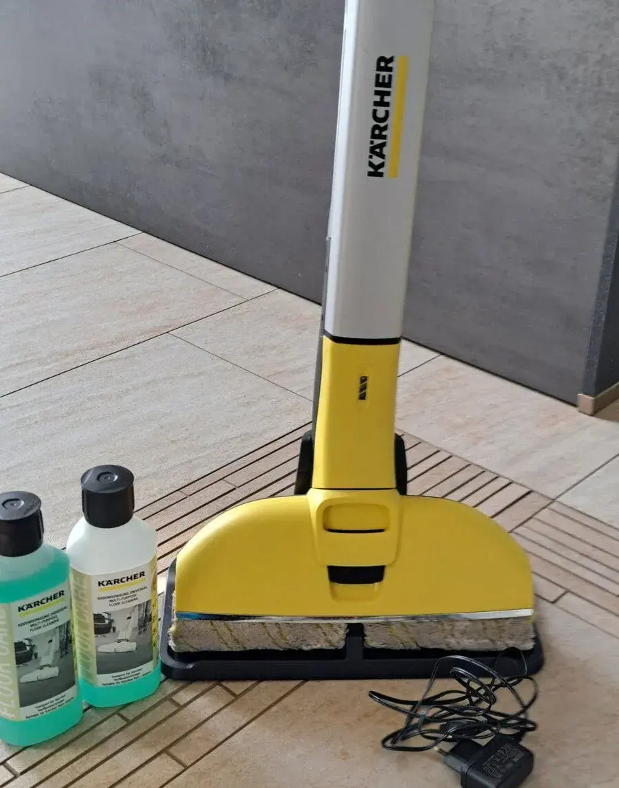Ruční elektrický vytírat podlah