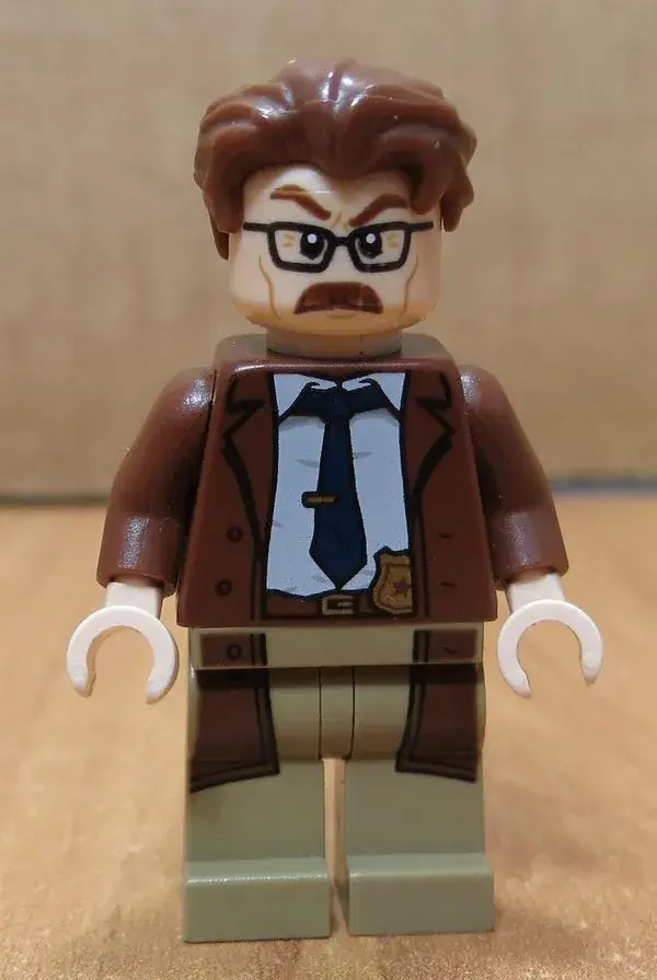 LEGO Minifigurka sh0591 Commissioner Gordon