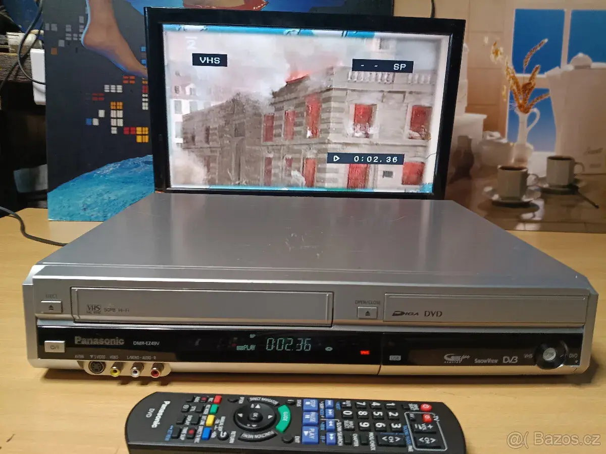 Panasonic DMR-EZ49V kombinace VHS/ DVD.D.O.