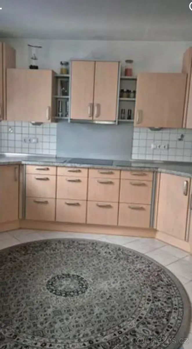 KUCHYŇSKÁ LINKA – VELKÁ SESTAVA SE SPOTŘEBIČI –
