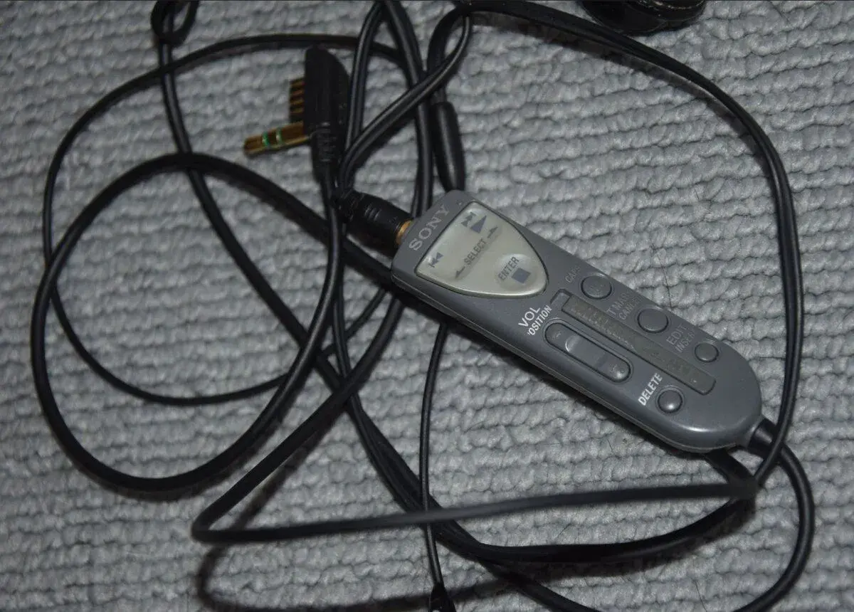 Dálkové ovládání minidisc Sony pro MD MZR37 a jiné typy MD