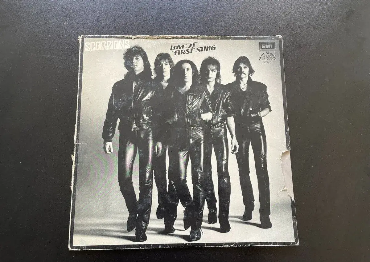LP Scorpions – Love at First Sting