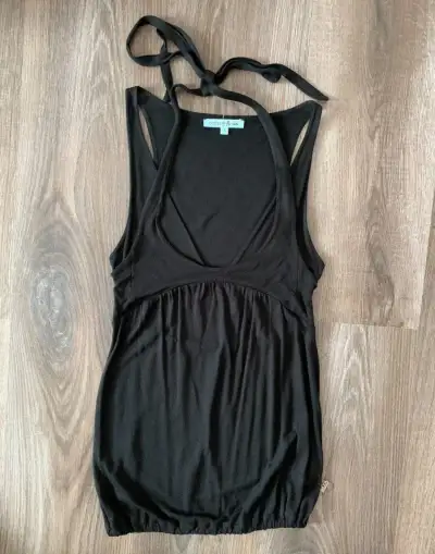 Černý top Guess by Marciano
