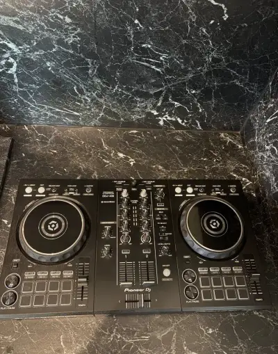 Pioneer DJ DDJ - 400 kontroler