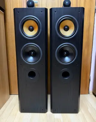 B&w Bowers & Wilkins