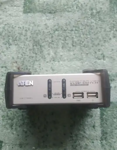 2portový KVM přepínač ATEN CS-1732A