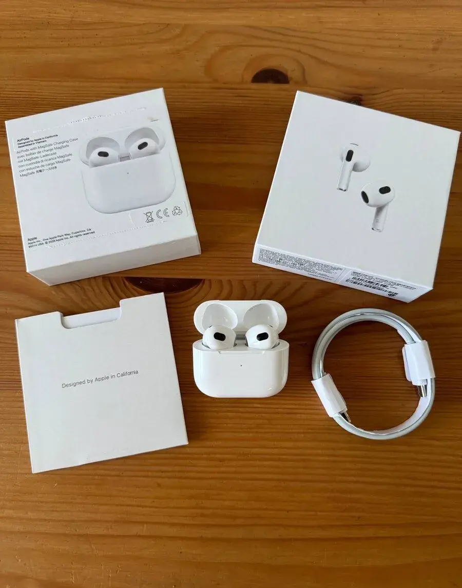 AirPods 3