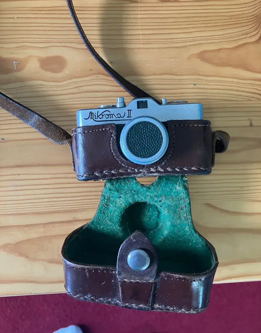 Starožitný mini fotoaparát