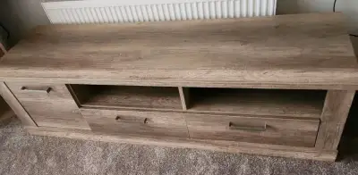 Komoda, TV komoda - délka 180 cm, pěkný stav