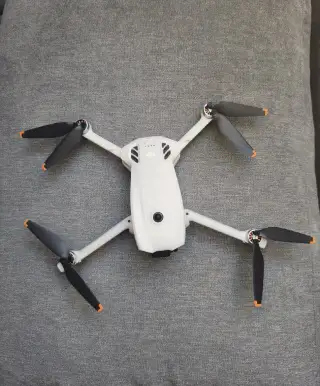 DJI Lito 1 Fly More Combo