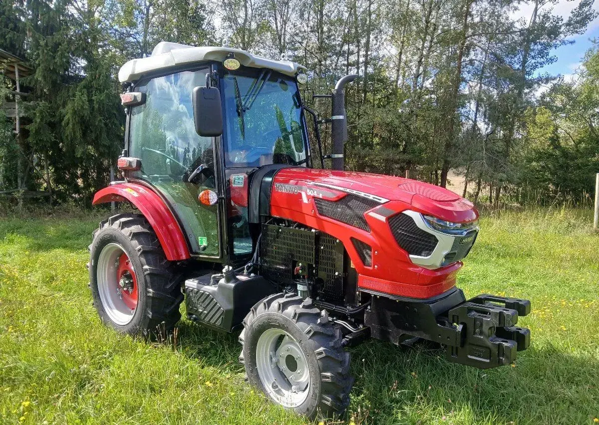 Traktor HANWO