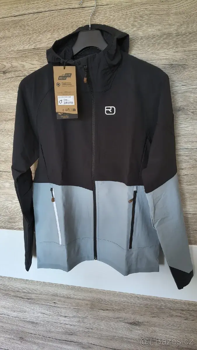 Ortovox Punta Berrino Hooded Men's Black Raven