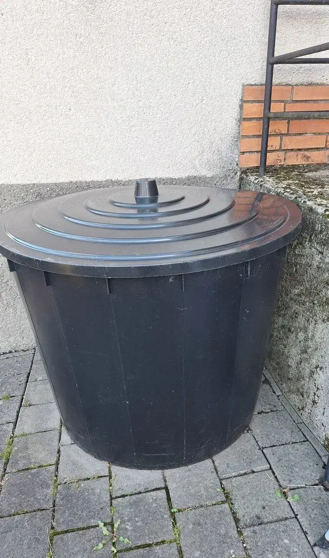 Otužovací káď nebo káď na kapry