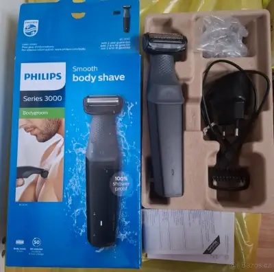 Holící strojek Philips BG3010