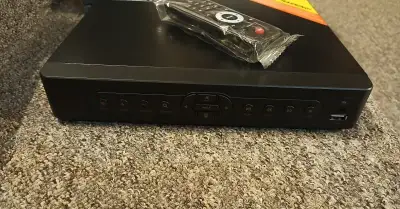 DVR přehrávač pro 8 kamer