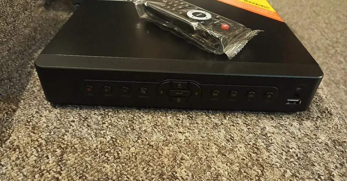 DVR přehrávač pro 8 kamer