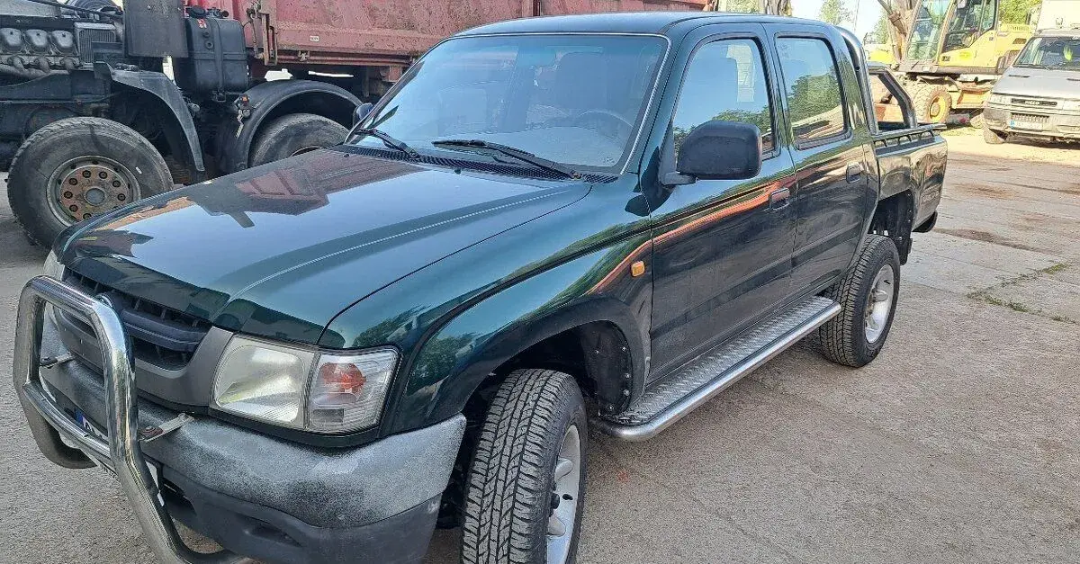 Toyota HILUX – 2003