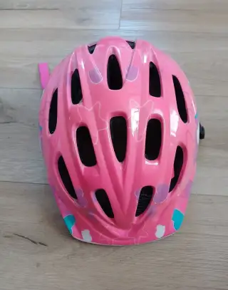 Cyklo helma na kolo
