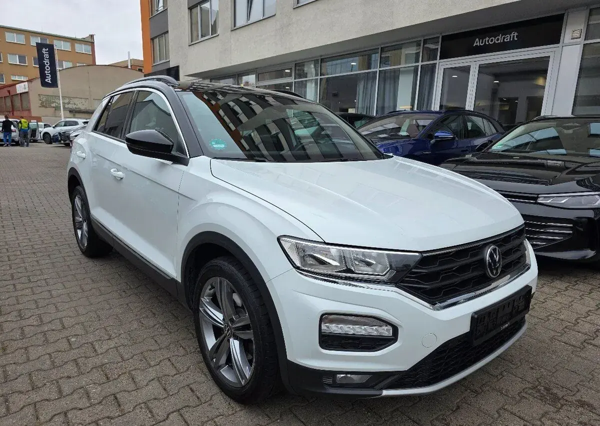 Volkswagen T-Roc – 2022, 79 000 km