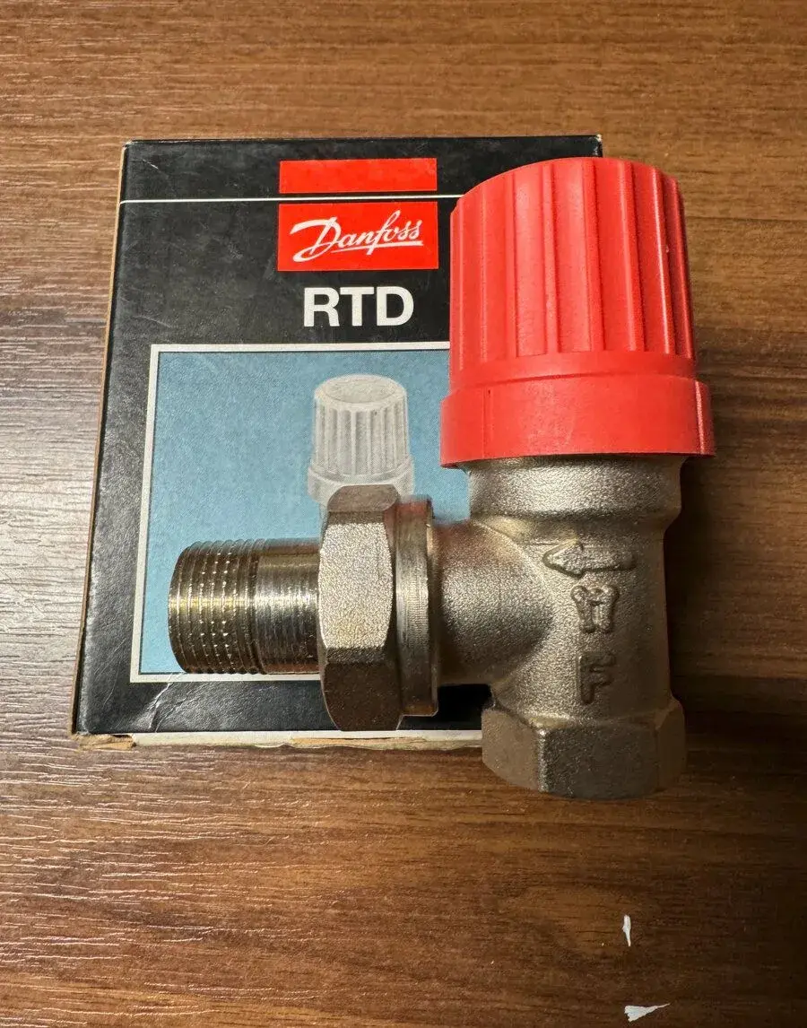 Termoventil RTD DANFOSS 3/8" rohový nový