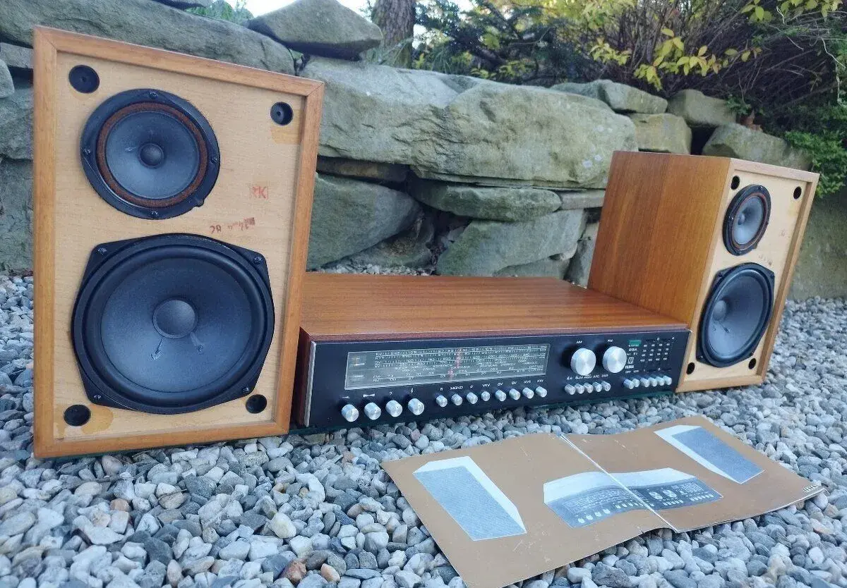 Stereo receiver a reprosoustavy TESLA Made in Czechoslovakia