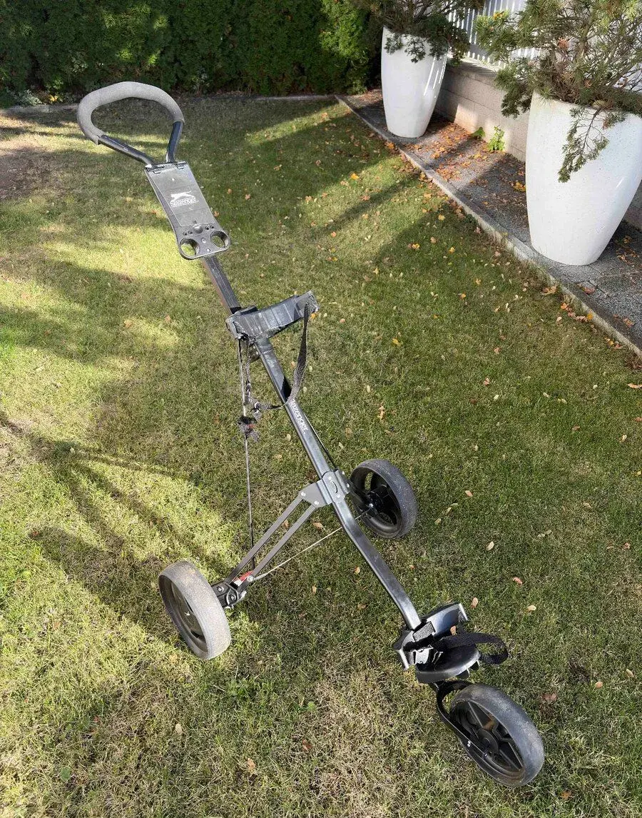 Tříkolový golfový vozík Slazenger na dospělý bag
