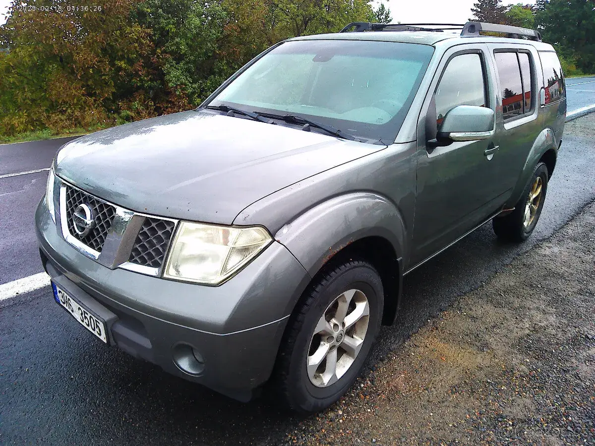 Nissan Pathfinder – 334 000 km