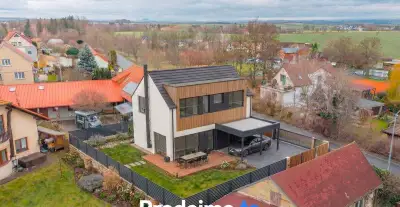 Prodej rodinného domu, 4+kk, 104 m² - Jenštejn, ev.č. 100188