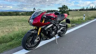 Triumph Speed Triple 1200 RR původ ČR