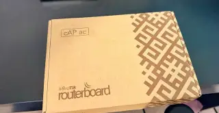 MikroTik cAP ac RBcAPGi-5acD2nD – kompletní balení