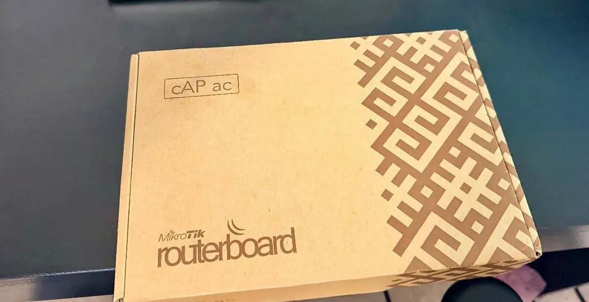 MikroTik cAP ac RBcAPGi-5acD2nD – kompletní balení