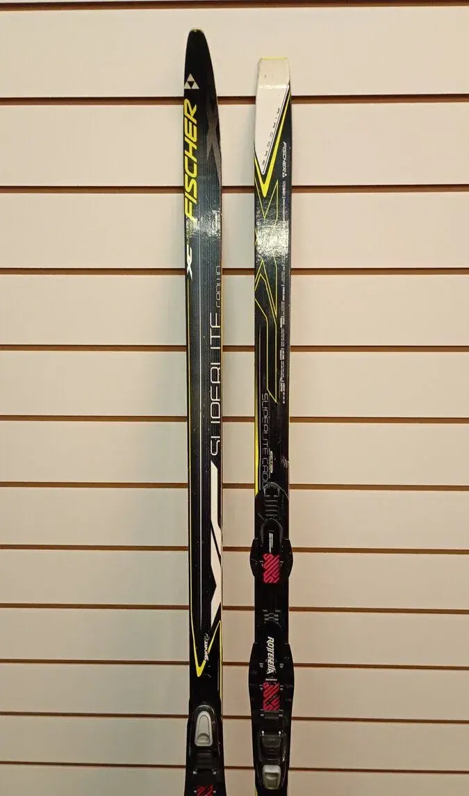 běžky FISCHER XC SUPERLIGHT CROWN , délka 172 cm