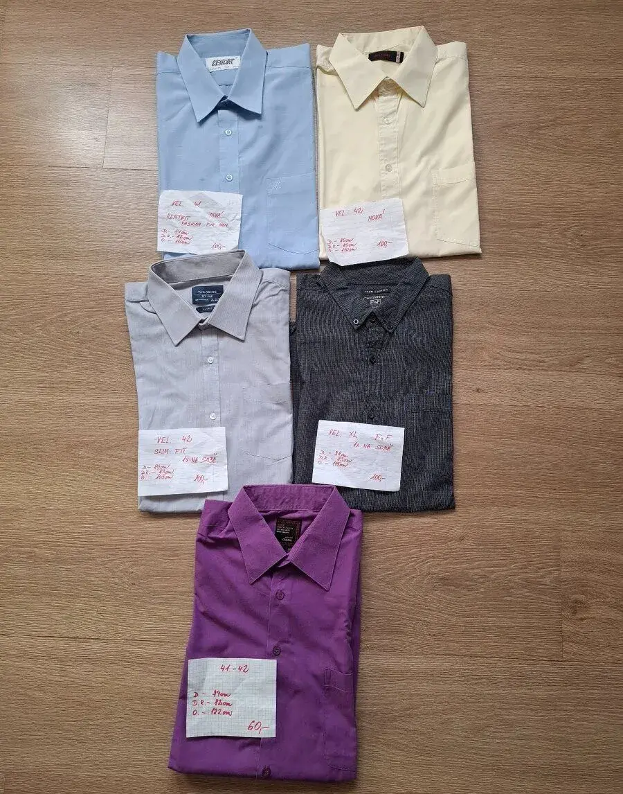 Společenská košile.,vel. 41, 42, XL.po 100, -Kč. Celek za 40