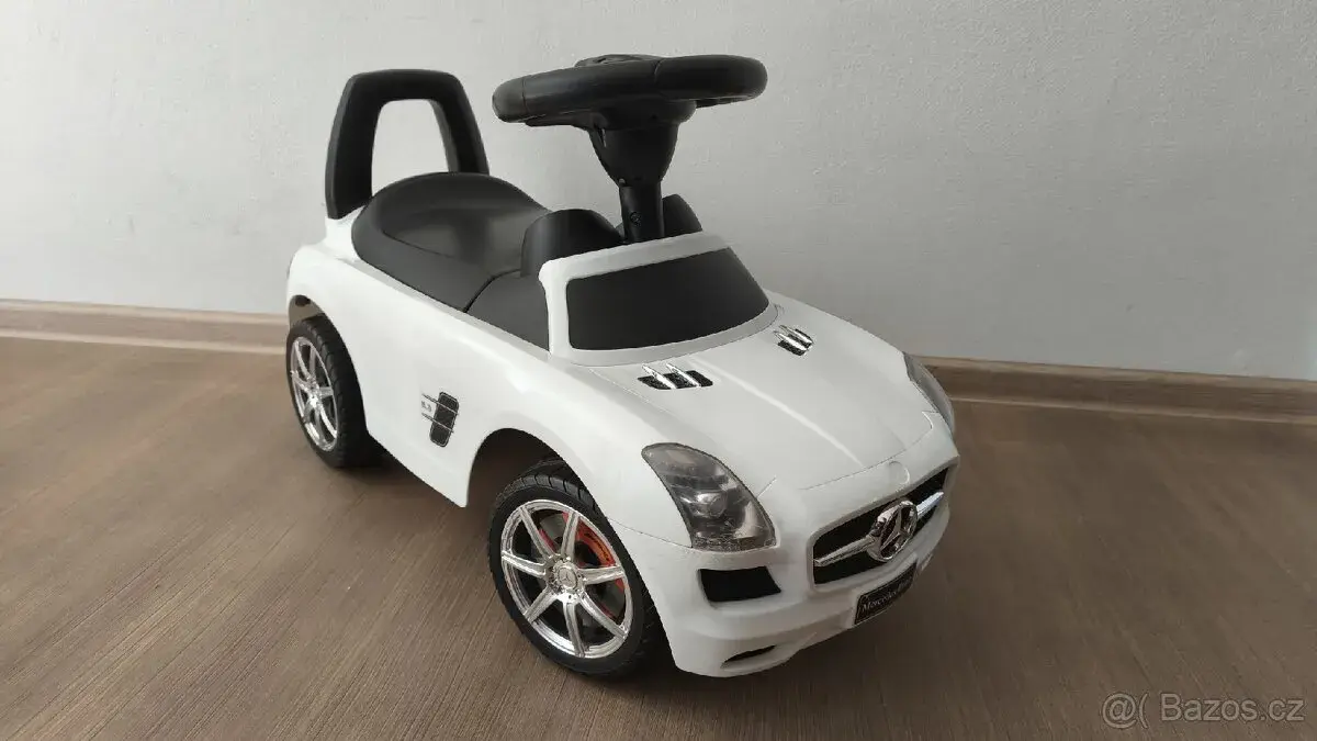 Dětské odrážedlo Mercedes
